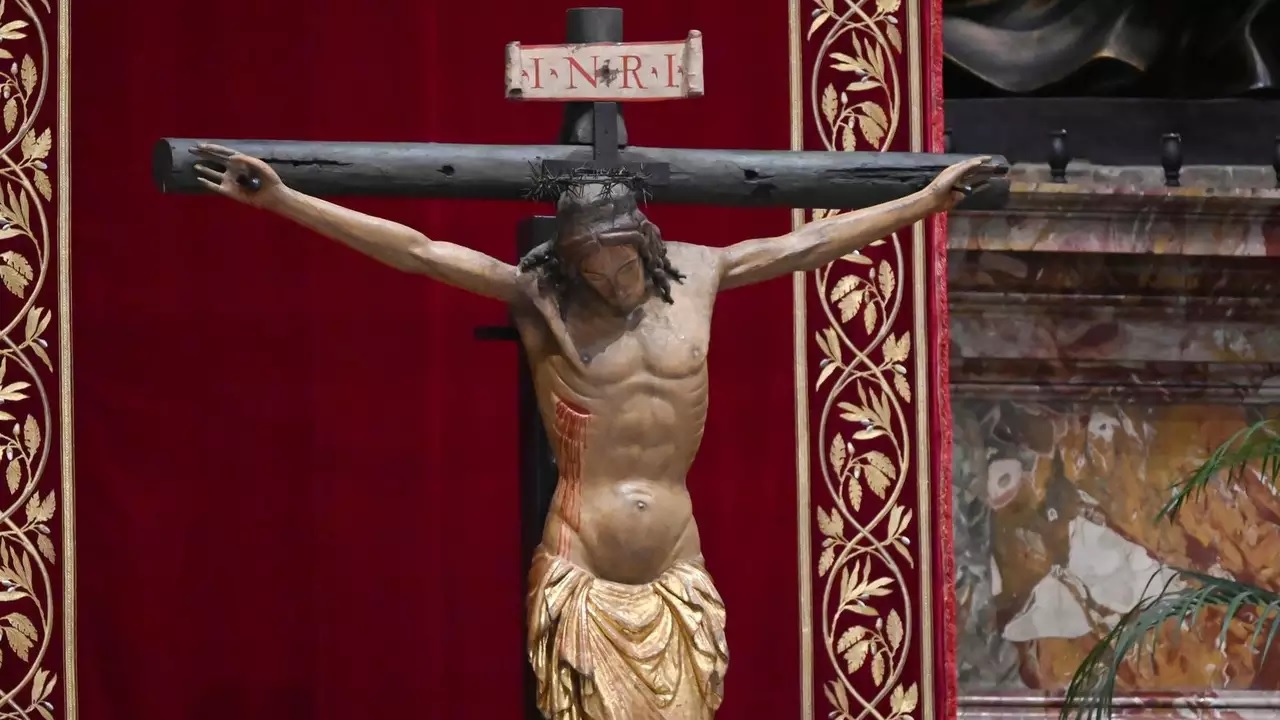 Neste dia, em 1519, o Crucifixo de São Marcelo escapava intato a um incêndio